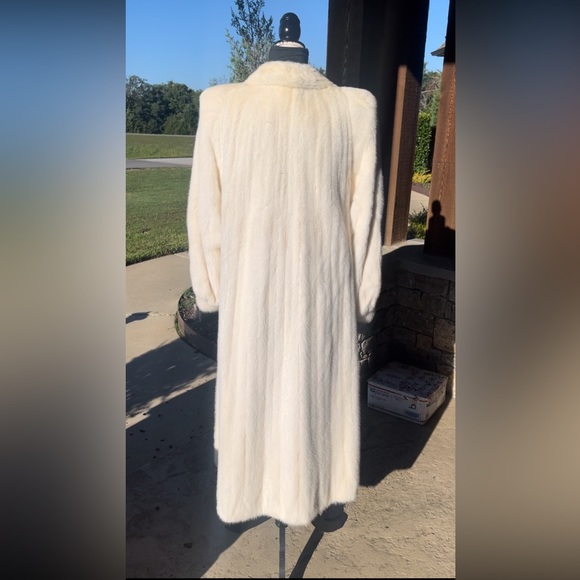 SOLD - Picture 2 of 16